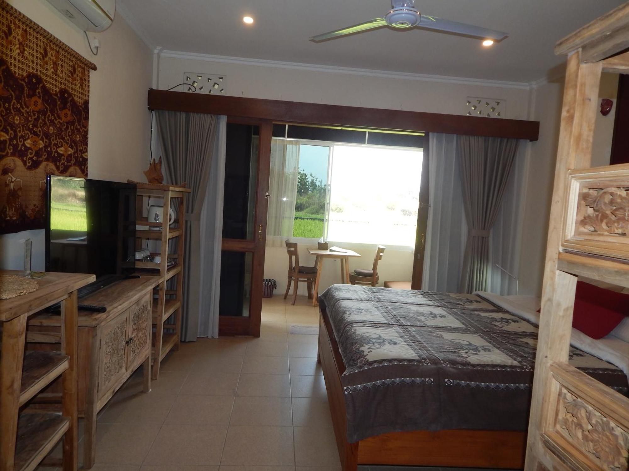 Alamanda Family Villas, Pool & Local Tours 日惹 外观 照片