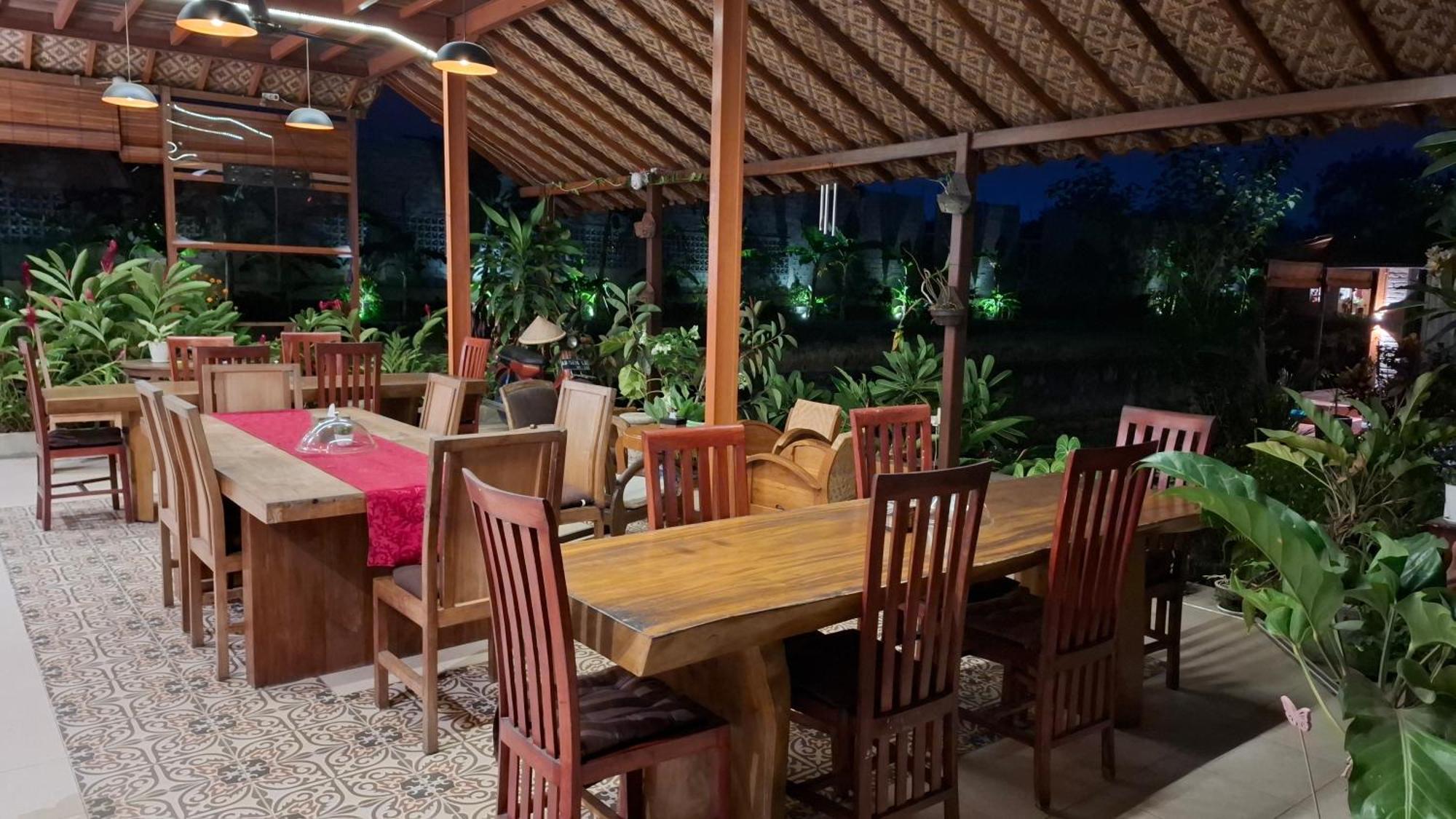Alamanda Family Villas, Pool & Local Tours 日惹 外观 照片