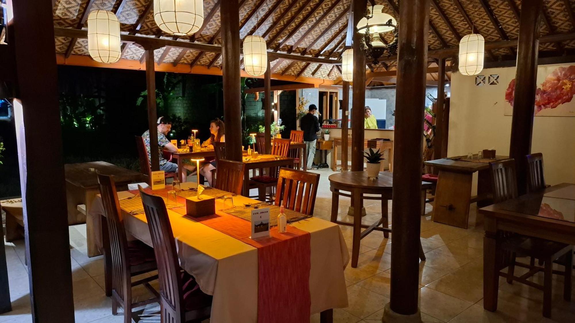 Alamanda Family Villas, Pool & Local Tours 日惹 外观 照片