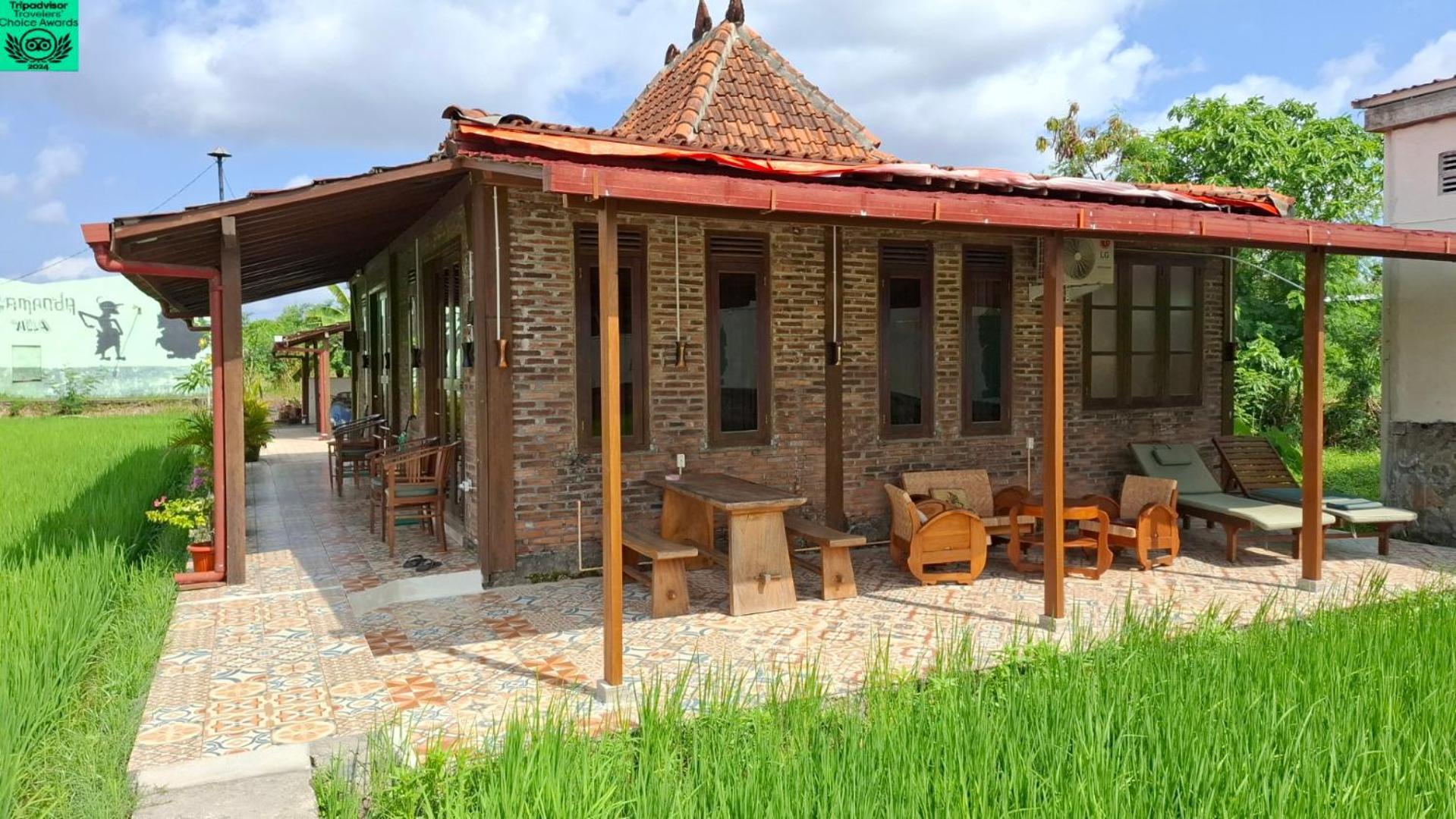 Alamanda Family Villas, Pool & Local Tours 日惹 外观 照片